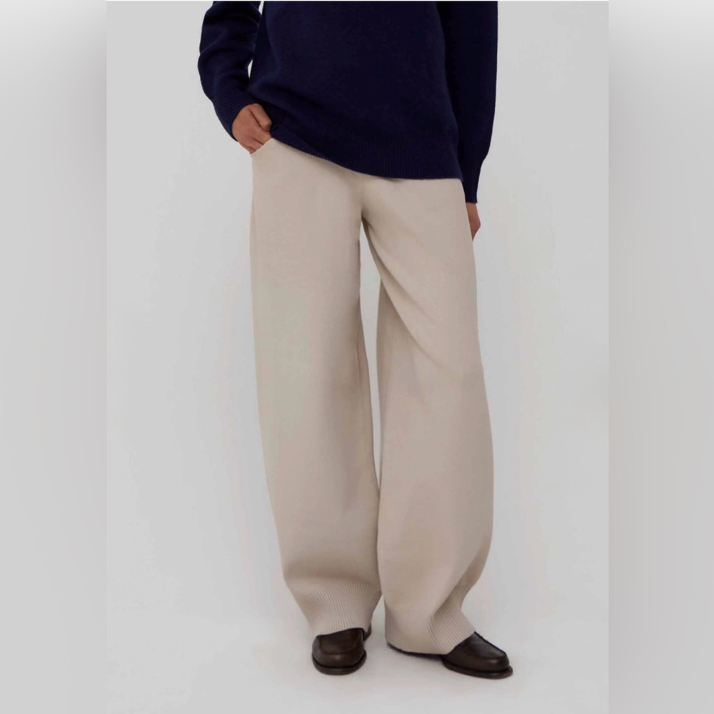 Amiya WIDE-LEG TROUSERS IN BEIGE